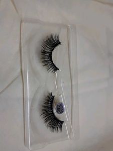 Heavy Eyelashes