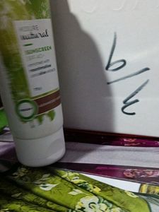 Assure natural Sunscreen