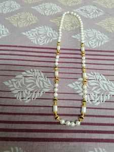 Elegant Pearl Necklace
