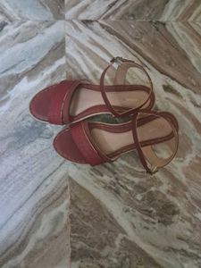 Branded Khadim Red Wedges