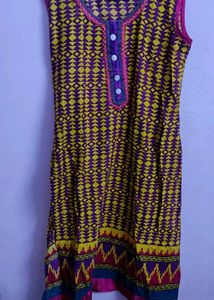 Combo Sale ✨ Kurti And 1 Top Pintresty Style