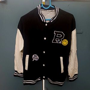 ⚫️black Varsity Jacket🎉