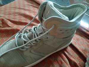 Stylish Gray Sneakers