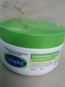 Cetaphil Moisturizing Cream