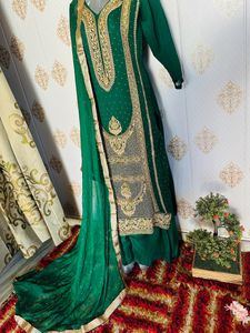 Green &amp; Gold Embroidered Salwar Kameez