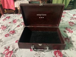 Smytten Trousseau box
