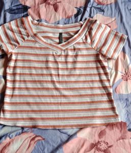 Striped Crop Top 🌸