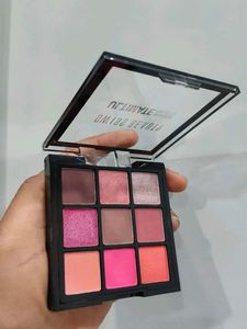 Swiss Beauty Ultimate Shadow Palette
