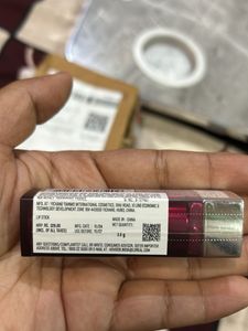2 Maybelline Lipstick- Heated pink,Flaming Fuschia