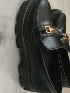 Black Loafers with Gold Detail Size -38