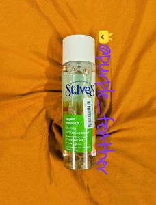 St. Ives Apricot 5% AHA Exfoliating Toner