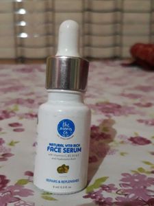 The Moms Co. Face Serum