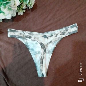 black Tie-dye Thong