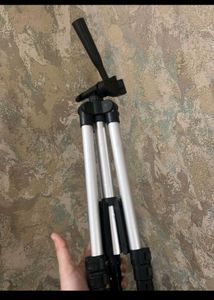 Tripod Stand