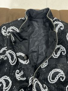 Sequence Paisley Pattern Jacket