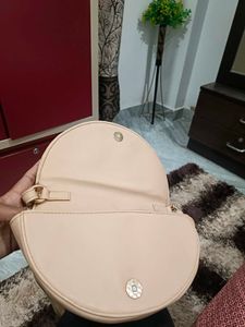 Nude Shoulder Beg Like Cute