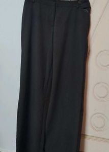 Classic Black Trousers -31