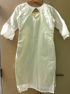 Beautiful Princess Kurta With Umbrella Hand Design