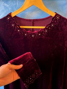 Burgundy Velvet Long Sleeve Kurta (M)