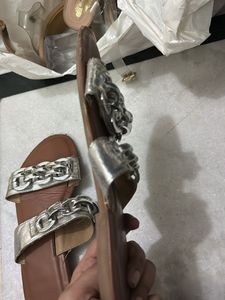 Chain Detail Slides