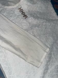 Elegant White Embroidered Kurti