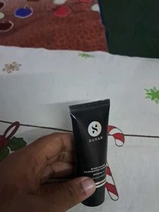 Sugar Illuminaing Sunscreen