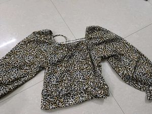 RETRO SMOCKED BACK SQUARE NECK TOP
