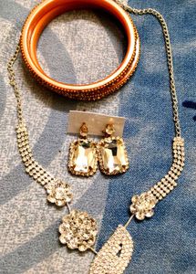 Diamond Stone Necklace Set With Bangles