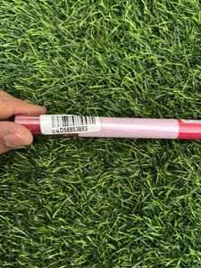 MARS DOUBLE TROUBLE LIP CRAYON