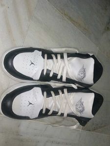 Jordan Sneakers