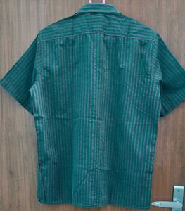 TURTLE Striped Shirt