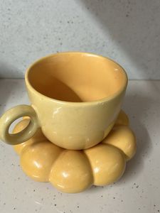 large Yellow Flower Mug plate set
