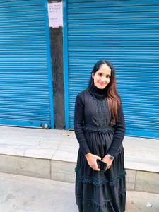 Elegant Black Maxi Dress