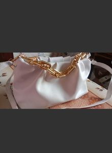 New Trendy White Purse Bag From Zudio