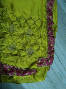 Yellow Saree Without Blouse