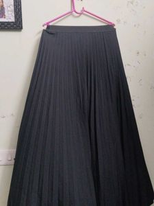 A Black Skirt For Daily Use