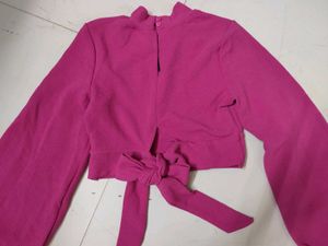 Pinteresty Balloon sleeve cutout crop top