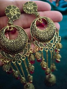 Earings