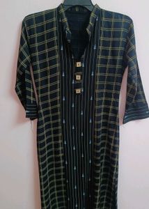 Black Plaid Mandarin Collar Kurti