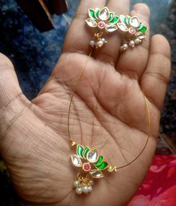 Green Colour Lotus Invisible Chain