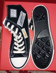 CVRNYLOM Black High Top Skateboarding Sneakers