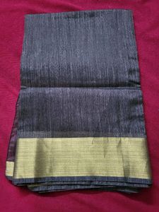 Beautiful Plain Saree With Border