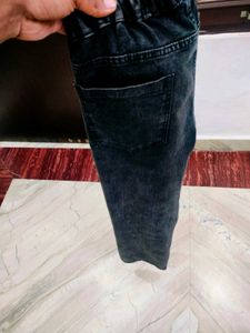 Branded Six Pocket Straight Fit Cargo Men 👖