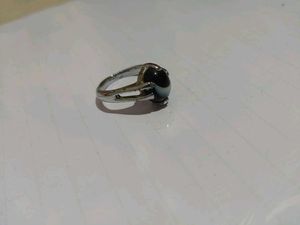 Elegant Silver Ring
