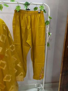 Extremely Beautiful Brand New Golden Suit Set