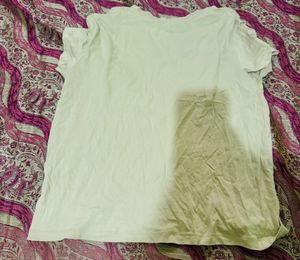 Casual White T-shirt