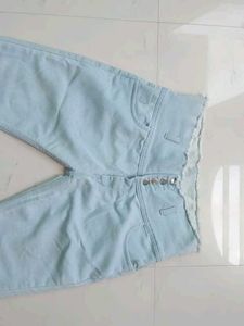 High Waisted Light Wash Jeans