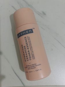 Hyphen Hydrating Toner-Essence