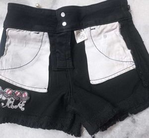Cute Black Shorts
