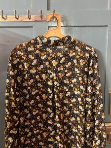 ONLY Blue Floral Translucent Top